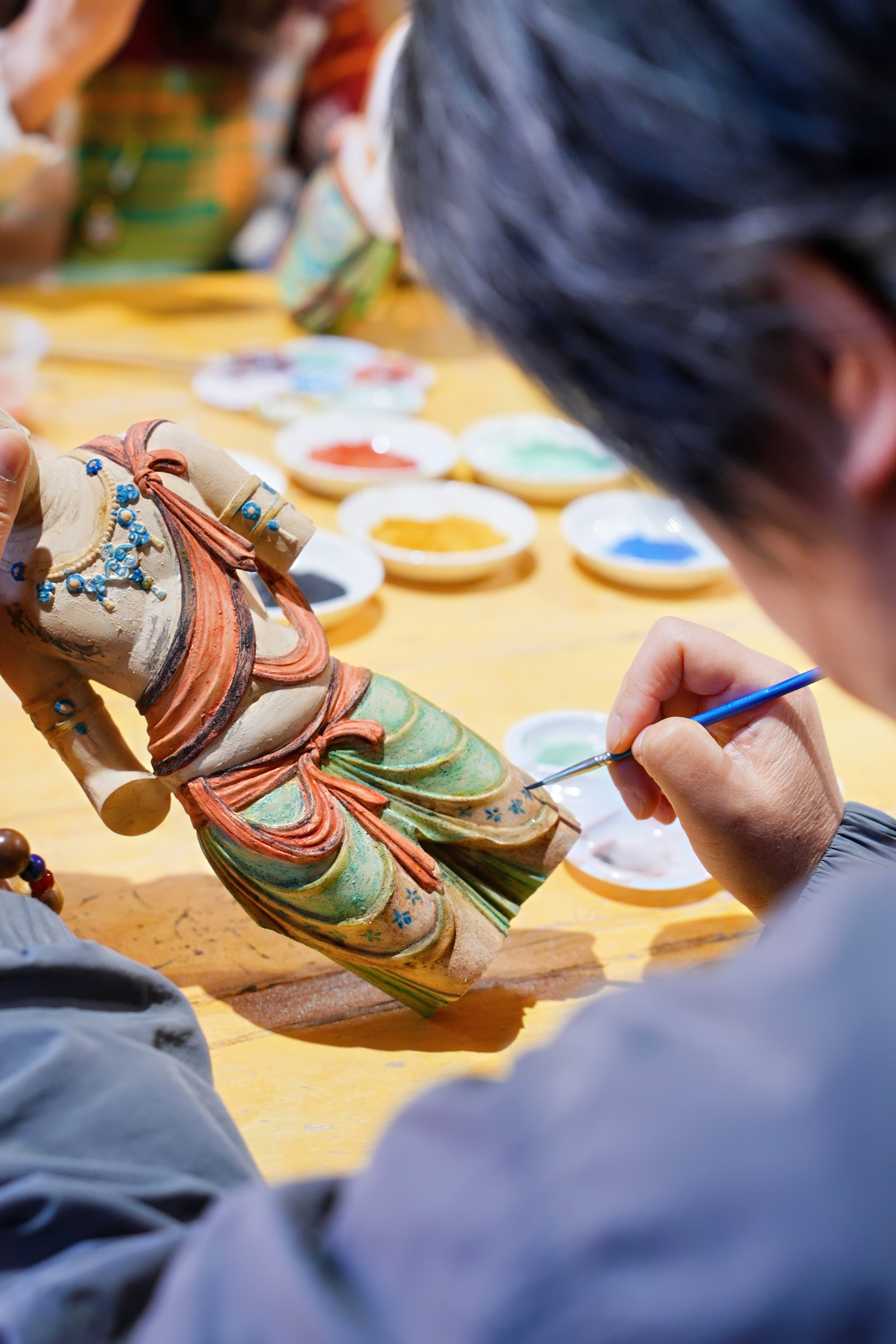 Color Sculpture Painting Workshop